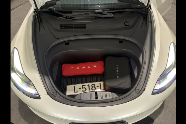 Tesla Model 3 Standard RWD Plus 60 kWh | Panoramadak | zwart leer | ACC