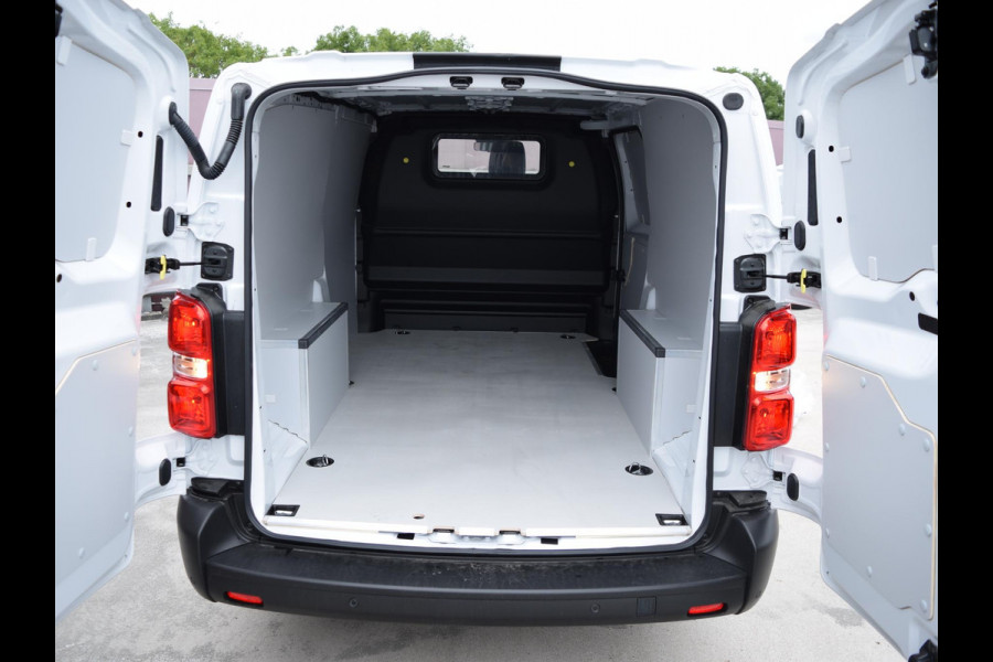 Peugeot Expert GB L3H1 75KWH LED Laadruimte verlichting  /  Houten afwerking laadruimte  /  Surround NAV pakket  /  Geïsoleerde comfort scheidingswand met vaste ruit  /  Reservewiel