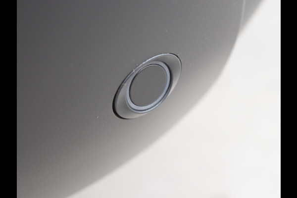 Peugeot Expert GB L3H1 75KWH LED Laadruimte verlichting  /  Houten afwerking laadruimte  /  Surround NAV pakket  /  Geïsoleerde comfort scheidingswand met vaste ruit  /  Reservewiel