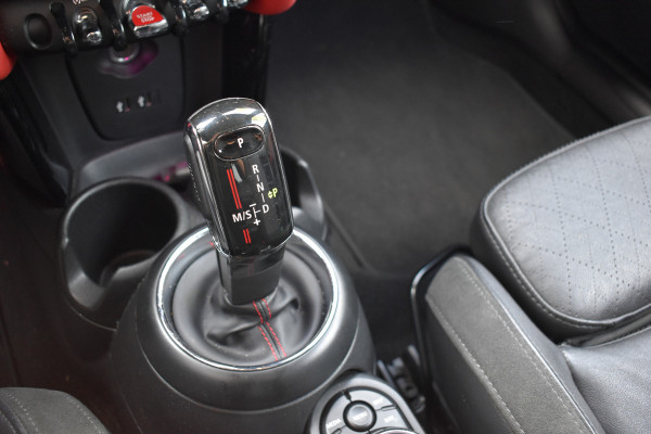 MINI 3-deurs 2.0 John Cooper Works Chili 232pk Leer Navi Automaat
