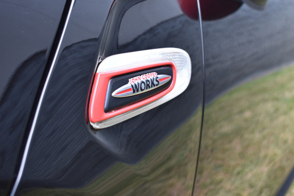 MINI 3-deurs 2.0 John Cooper Works Chili 232pk Leer Navi Automaat