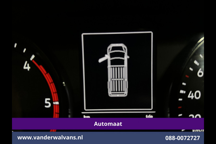Volkswagen Crafter 2.0 TDI 141pk Automaat L3H2 L2H1 Euro6 Airco | Camera | Apple Carplay | 3000kg Trekhaak | Cruisecontrol Android Auto, Stoelverwarming, Parkeersensoren, Bijrijdersbank