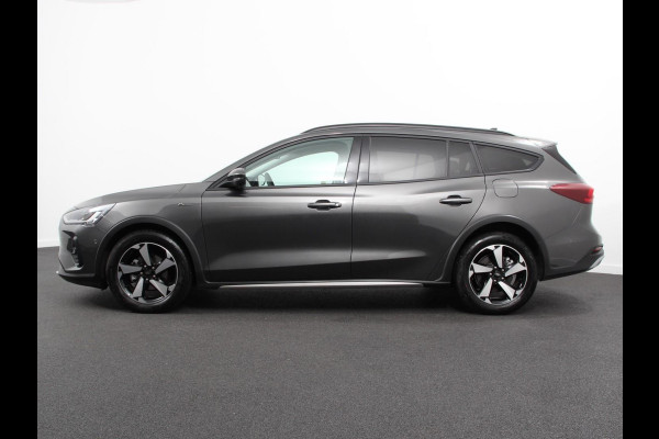Ford FOCUS Wagon 1.0 EcoBoost 155pk Automaat Active X Navigatie Climate Control Camera Parkeer sensoren B&O Dab Led Lichtmetalen velgen