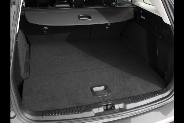 Ford FOCUS Wagon 1.0 EcoBoost 155pk Automaat Active X Navigatie Climate Control Camera Parkeer sensoren B&O Dab Led Lichtmetalen velgen