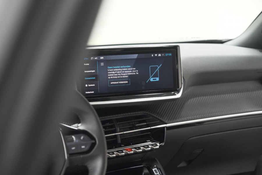 Peugeot e-2008 EV Allure 54 kWh | SOH 97,2% | 360 Camera | Dodehoekdetectie | 11 KW Lader | Apple Carplay