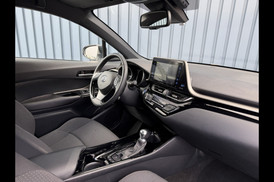 Toyota C-HR 1.8 Hybrid Bi-Tone | Dealer onderhouden | Afnm. TREKHAAK | Rijklaar!!