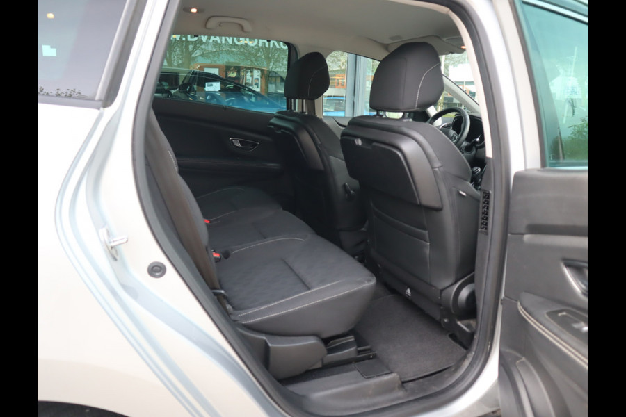 Renault Grand Scénic 1.3 TCe Intens 7p. Navi / Camera / Pdc / Elekramen / Handgesch  7 zitplaatsen / Instap klaar / 2 jaar apk /