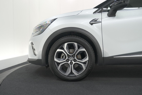 Renault Captur 1.6 E-Tech full hybrid 145 techno | Pack Full Screen | Camera | Navigatie | Parkeersensoren