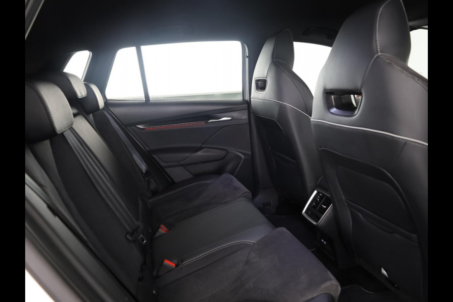 Škoda Elroq 85 Sportline 286pk | Matrix LED koplampen | Keyless | Achteruitrijcamera | Adaptieve cruise control | Keyless | Elektr. achterklep | Blind Spot