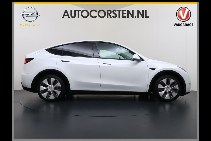 Tesla Model Y Long Range AWD 75kWh 514PK Warmtepomp Stuur+Stoel+Achterbankverwarming Panoramadak Camera's Adap.Cruise Navi Ecc Premium-Audio L Keyless Intel Atom®-Processor Privacy Glas Lmv Matrix Led Dodehoekdetectie