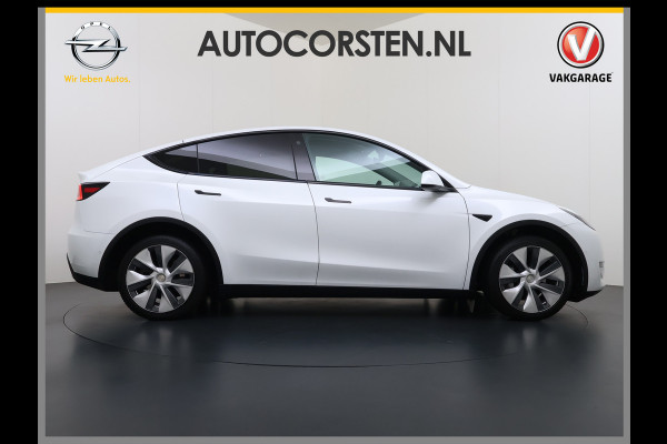 Tesla Model Y Long Range AWD 75kWh 514PK Warmtepomp Stuur+Stoel+Achterbankverwarming Panoramadak Camera's Adap.Cruise Navi Ecc Premium-Audio L Keyless Intel Atom®-Processor Privacy Glas Lmv Matrix Led Dodehoekdetectie