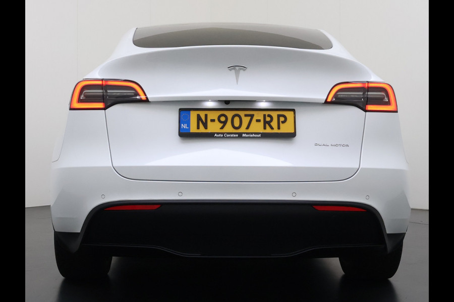 Tesla Model Y Long Range AWD 75kWh 514PK Warmtepomp Stuur+Stoel+Achterbankverwarming Panoramadak Camera's Adap.Cruise Navi Ecc Premium-Audio L Keyless Intel Atom®-Processor Privacy Glas Lmv Matrix Led Dodehoekdetectie