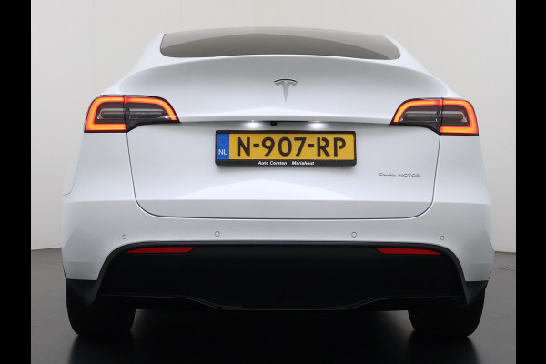 Tesla Model Y Long Range AWD 75kWh 514PK Warmtepomp Stuur+Stoel+Achterbankverwarming Panoramadak Camera's Adap.Cruise Navi Ecc Premium-Audio L Keyless Intel Atom®-Processor Privacy Glas Lmv Matrix Led Dodehoekdetectie