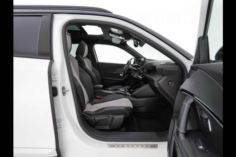 Peugeot e-2008 EV GT Pack 50 kWh [3-Fase-11kW] {SoH-88%} (INCL-BTW) * HEATPUMP | PANO |  LEATHER-ALCANTARA| DIGI-COCKPIT | FULL-LED | BLIS | KEYLESS | CAMERA | CARPLAY | DAB+ | NAVI-FULLMAP | ECC | PDC | SPORTSEATS | AMBIENTLIGHT | PRIVACY-GLASS |