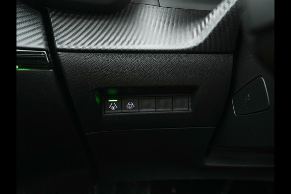 Peugeot e-2008 EV GT Pack 50 kWh [3-Fase-11kW] {SoH-88%} (INCL-BTW) * HEATPUMP | PANO |  LEATHER-ALCANTARA| DIGI-COCKPIT | FULL-LED | BLIS | KEYLESS | CAMERA | CARPLAY | DAB+ | NAVI-FULLMAP | ECC | PDC | SPORTSEATS | AMBIENTLIGHT | PRIVACY-GLASS |