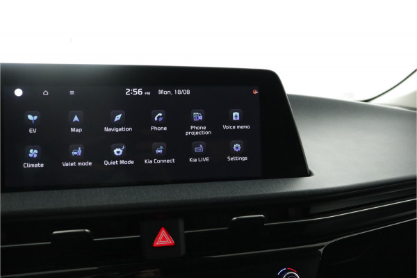 Kia Ev6 Light Edition 58 kWh Automaat SOH 98,4% - Stoel-/ Stuurverwarming - Carplay/Android Auto - Camera - Fabrieksgarantie Tot 2031