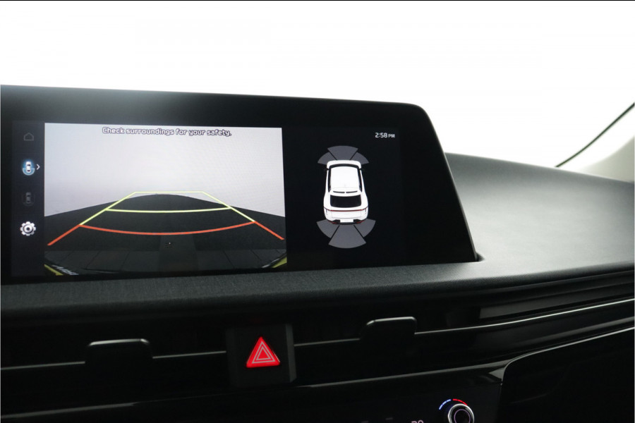 Kia Ev6 Light Edition 58 kWh Automaat SOH 98,4% - Stoel-/ Stuurverwarming - Carplay/Android Auto - Camera - Fabrieksgarantie Tot 2031
