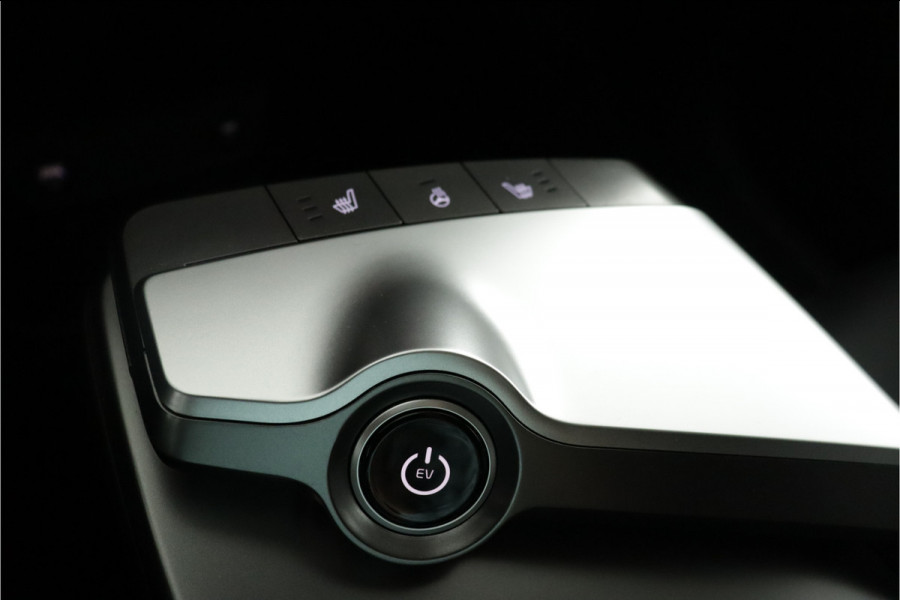 Kia Ev6 Light Edition 58 kWh Automaat SOH 98,4% - Stoel-/ Stuurverwarming - Carplay/Android Auto - Camera - Fabrieksgarantie Tot 2031