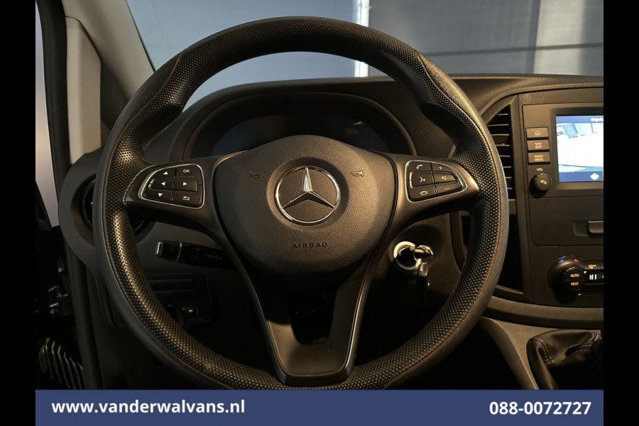 Mercedes-Benz Vito 110 CDI 102pk L2H1 Euro6 Airco | Imperiaal | Camera | Navigatie | Trekhaak | Apple Carplay | Cruisecontrol Android Auto, Parkeersensoren, Bijrijdersbank, Achterklep
