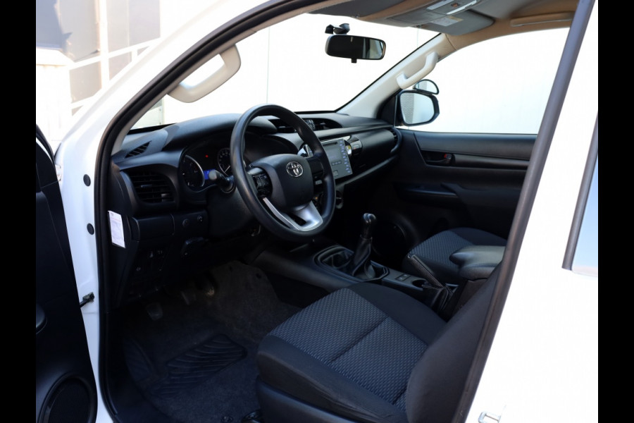 Toyota Hilux 2.4 D-4D 4x4 Xtra Cab Cool Comfort | Airco | Cruise | Trekhaak