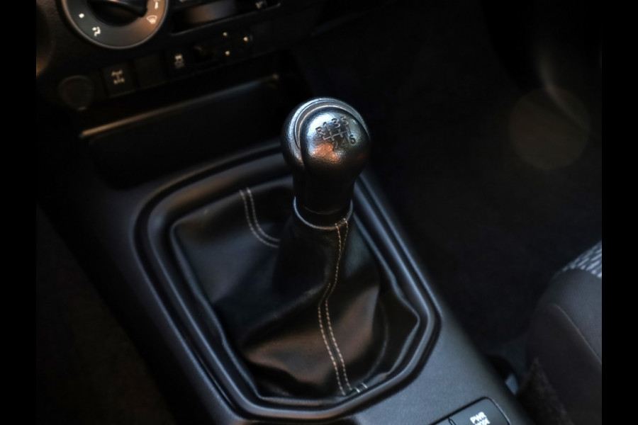 Toyota Hilux 2.4 D-4D 4x4 Xtra Cab Cool Comfort | Airco | Cruise | Trekhaak