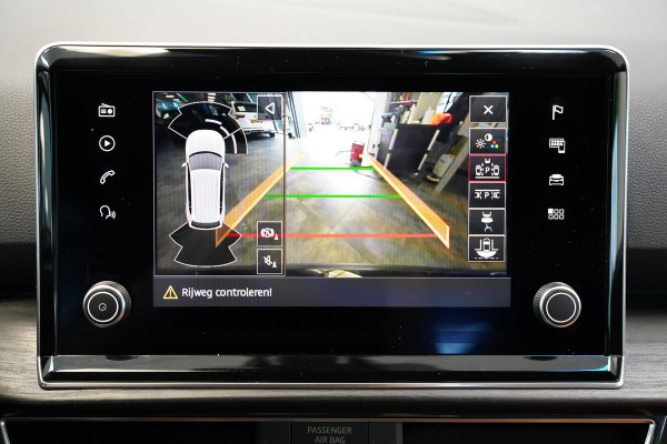 Seat Tarraco 1.5 TSI Xcellence 7p. Cruise/Climate Carplay Leder NAP!! Dealer onderhouden!