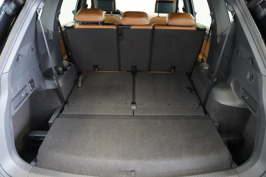 Seat Tarraco 1.5 TSI Xcellence 7p. Cruise/Climate Carplay Leder NAP!! Dealer onderhouden!