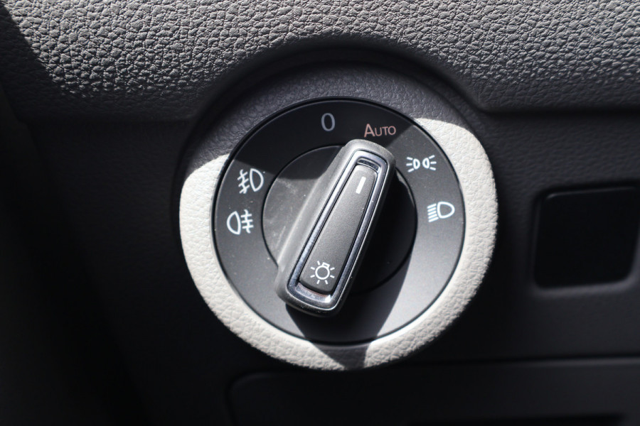 Volkswagen Transporter 2.0 TDI L2 H1 Bulli Automaat 2x Schuifdeur