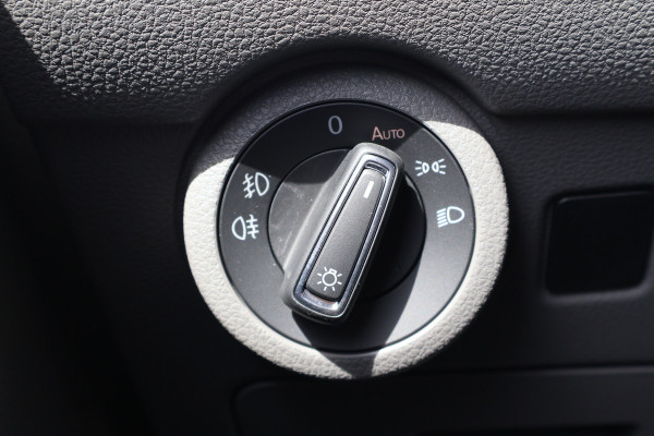 Volkswagen Transporter 2.0 TDI L2 H1 Bulli Automaat 2x Schuifdeur
