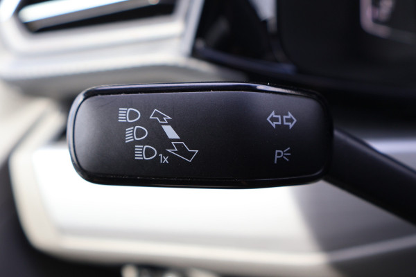 Volkswagen Transporter 2.0 TDI L2 H1 Bulli Automaat 2x Schuifdeur
