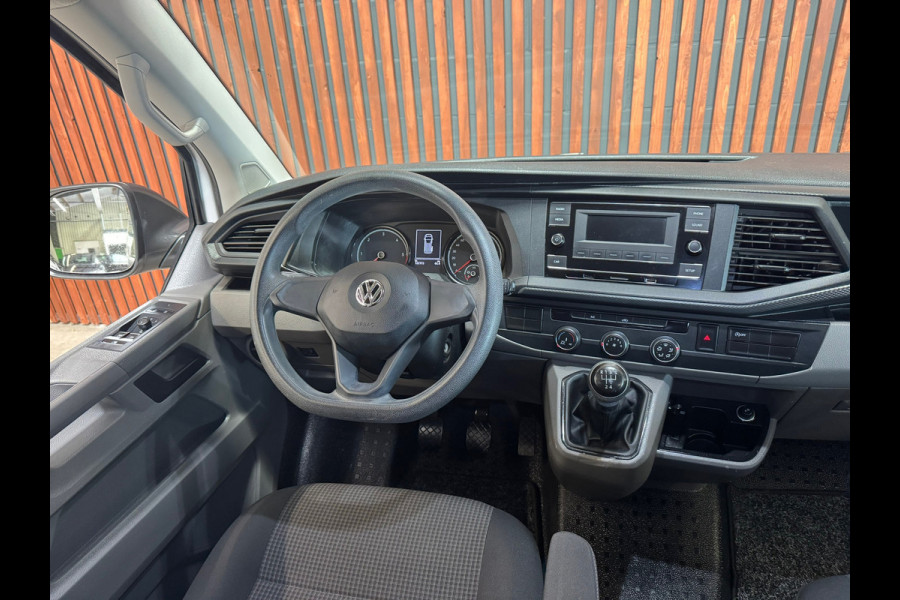 Volkswagen Transporter 2.0 TDI L1H1 Dubbele Cabine Airco-BT Radio-Imperiaal-Trekhaak-NL Auto-NAP