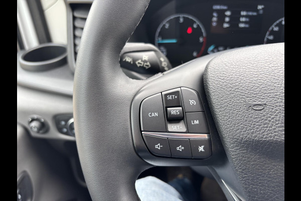 Ford Transit 350 2.0 TDCI L2H2 Trend | SCI 130pk | 3 zits | Voorruit verwarming | Cruise control | Parkeersensoren