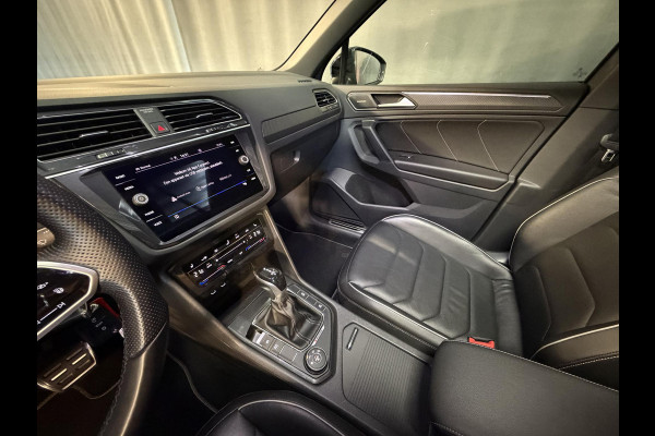 Volkswagen Tiguan 2.0 TSI 4Motion R-Line Black Style 20"/VOL Leder + memory/Harman Kardon/Panoramadak/360 camera/Elektrische klep/Stuur + stoelverwarming v+a