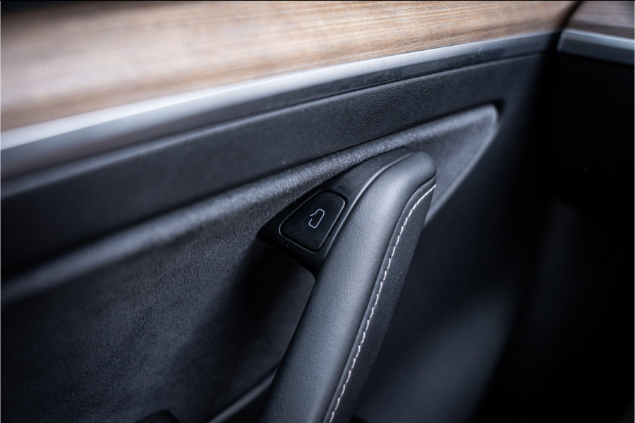 Tesla Model Y Long Range AWD 75 kWh