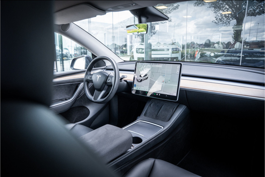Tesla Model Y Long Range AWD 75 kWh