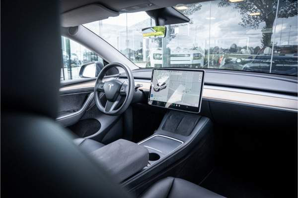 Tesla Model Y Long Range AWD 75 kWh