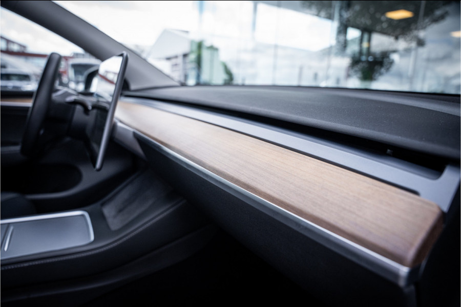 Tesla Model Y Long Range AWD 75 kWh