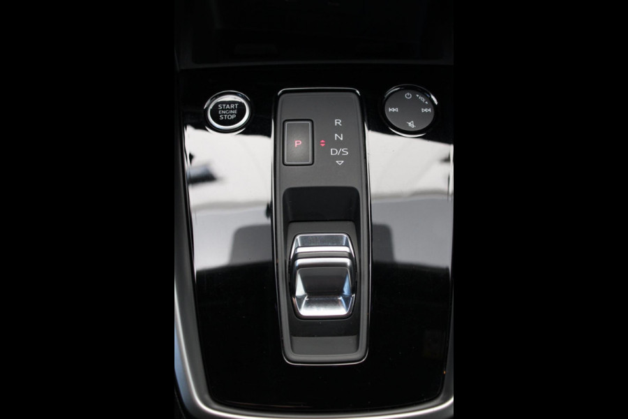 Audi A3 Sportback 40 TFSIe I VITRUAL I ADAPTIVE I SFEERVERL. I LED I NAVI I PARK. PILO I AUTOMAAT I