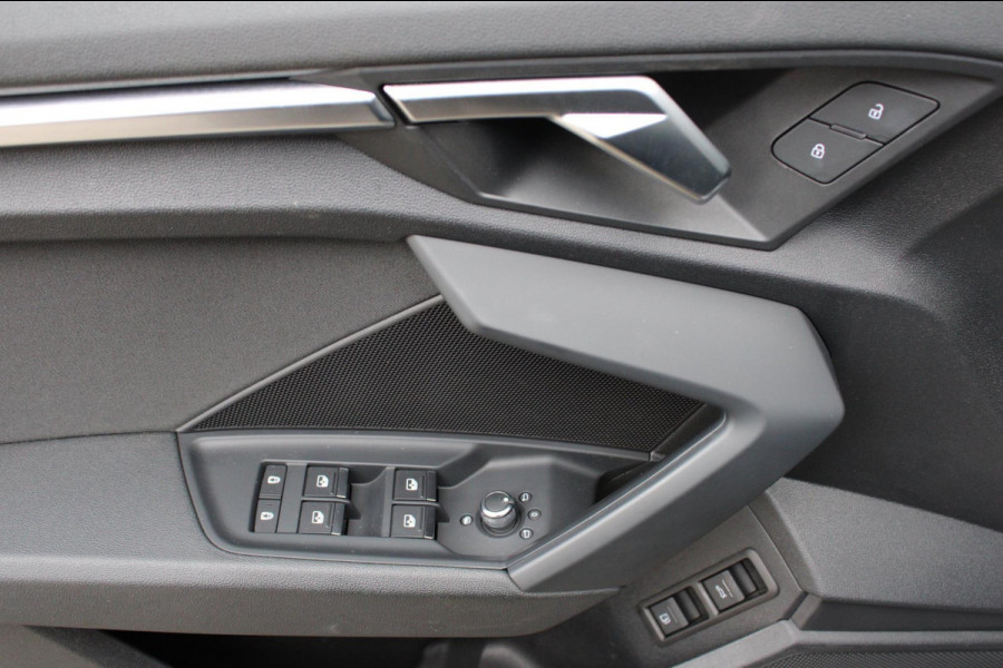 Audi A3 Sportback 40 TFSIe I VITRUAL I ADAPTIVE I SFEERVERL. I LED I NAVI I PARK. PILO I AUTOMAAT I