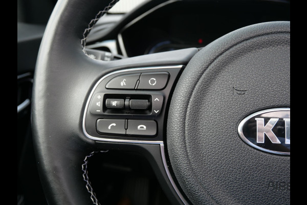 Kia e-Niro DynamicPlusLine 64 kWh | Cruise | Keyless | Navi | Schuif-kanteldak | Stoel-stuurverwarming |