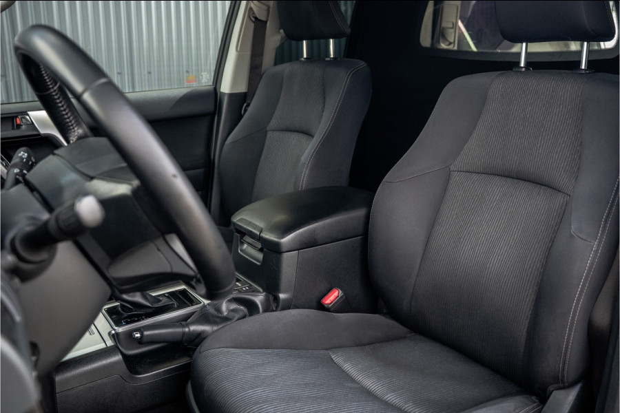 Toyota Land Cruiser 2.8 D-4D | 177 PK | Automaat | 4X4 | 1e Eigenaar | Trekhaak 3.5T | Camera | Cruise | Airco