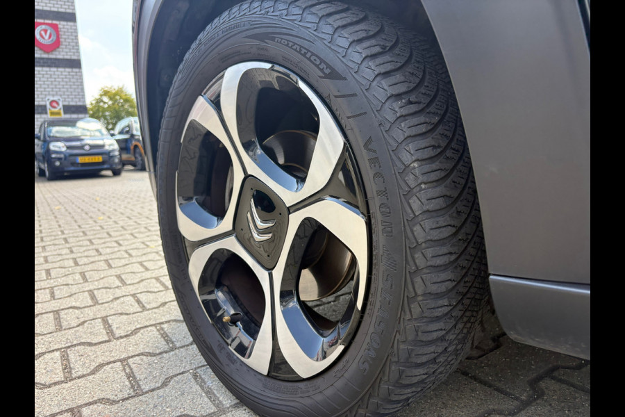 Citroën C3 Aircross 1.2 PureTech Shine Automaat (RIJKLAARPRIJS/BOVAG)