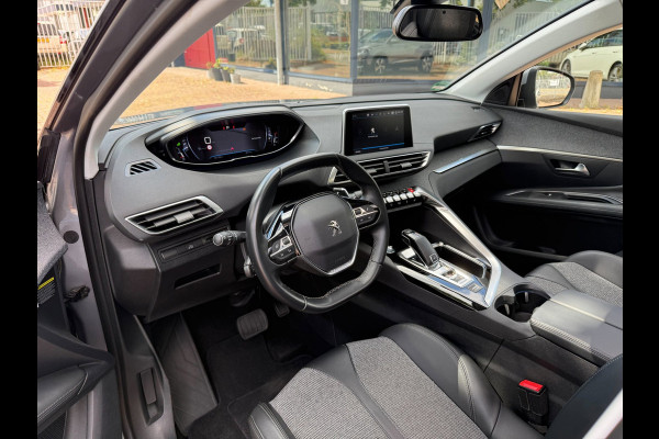 Peugeot 3008 1.2 PureTech Allure| AUT | Pano | LED | Carplay