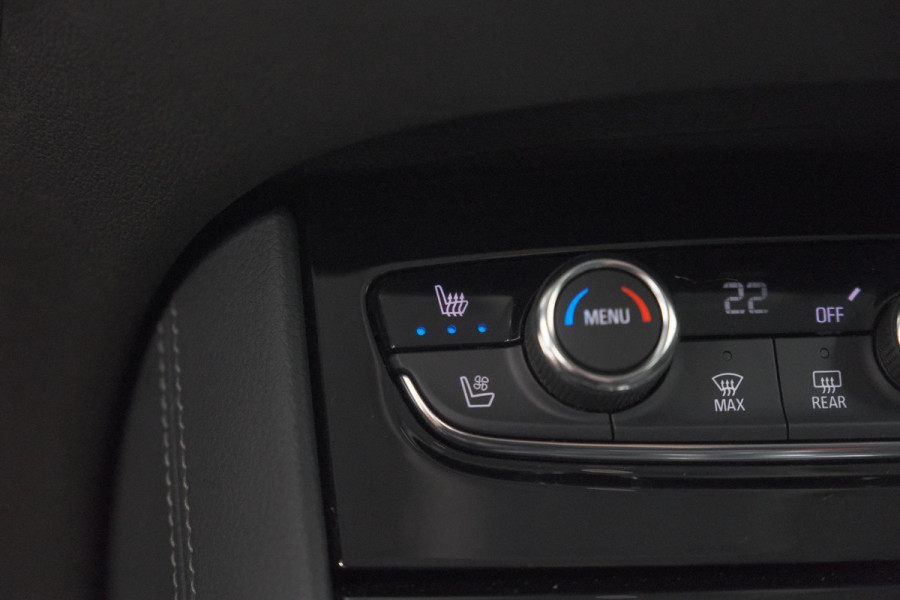Opel Grandland 1.6 Turbo Plug-In Hybrid 4x4 Ultimate | Leder-pakket | Elektrische Kofferklep | 360 Camera | Adapieve Cruise Control