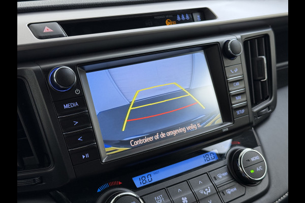 Toyota RAV4 2.5 Hybrid Automaat 197PK Adap.Cruise Stoelverwarming Navi Camera Cruise Control Ecc Bluetooth Pdc Dynamic Keyless Regen-Lichtsensor Lane Assist Lmv Privacy Glas Led