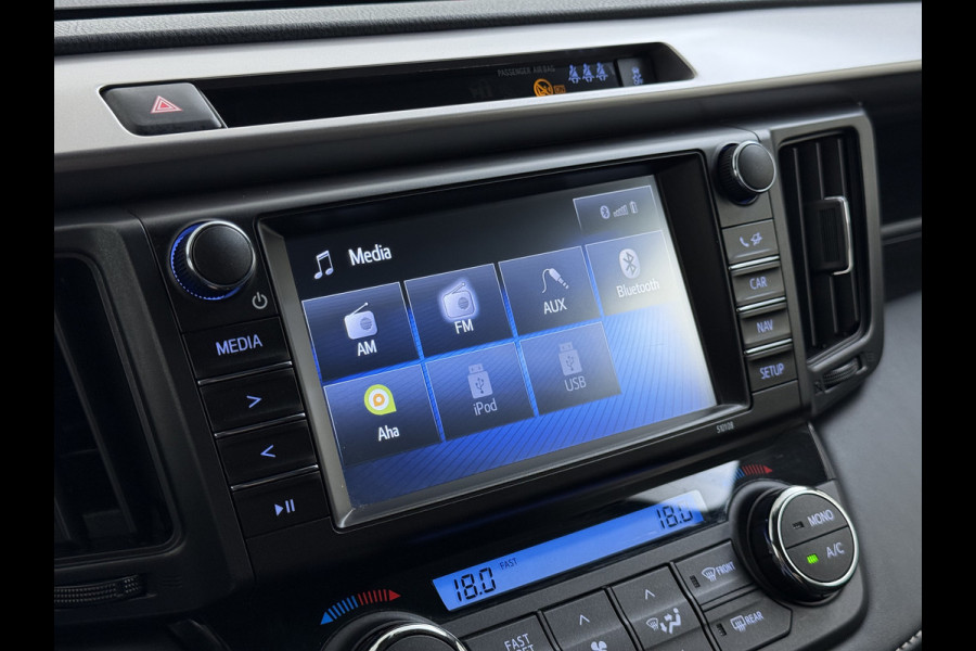 Toyota RAV4 2.5 Hybrid Automaat 197PK Adap.Cruise Stoelverwarming Navi Camera Cruise Control Ecc Bluetooth Pdc Dynamic Keyless Regen-Lichtsensor Lane Assist Lmv Privacy Glas Led