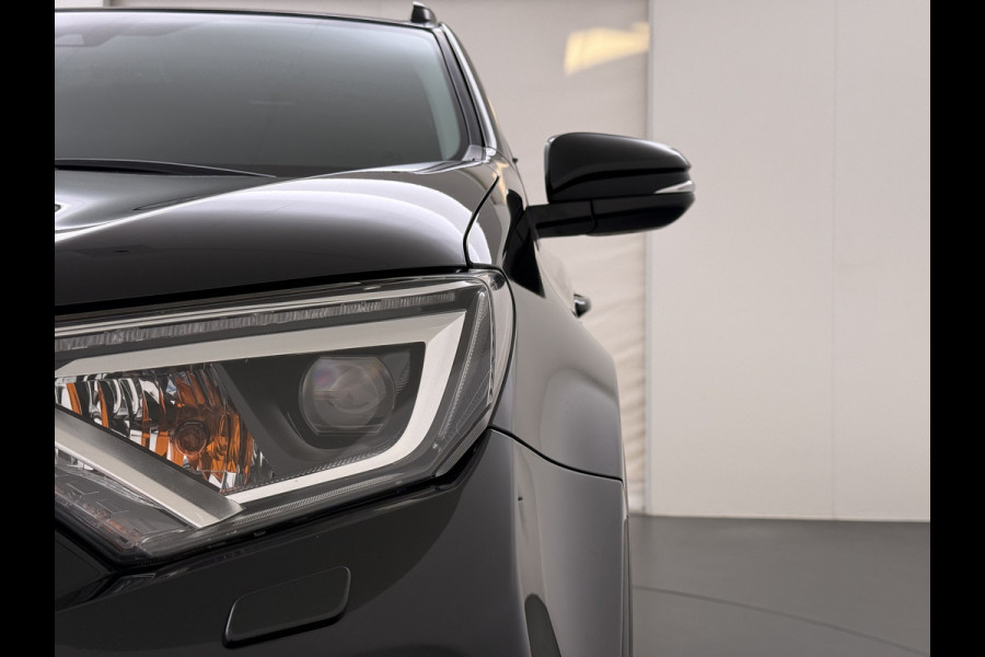 Toyota RAV4 2.5 Hybrid Automaat 197PK Adap.Cruise Stoelverwarming Navi Camera Cruise Control Ecc Bluetooth Pdc Dynamic Keyless Regen-Lichtsensor Lane Assist Lmv Privacy Glas Led