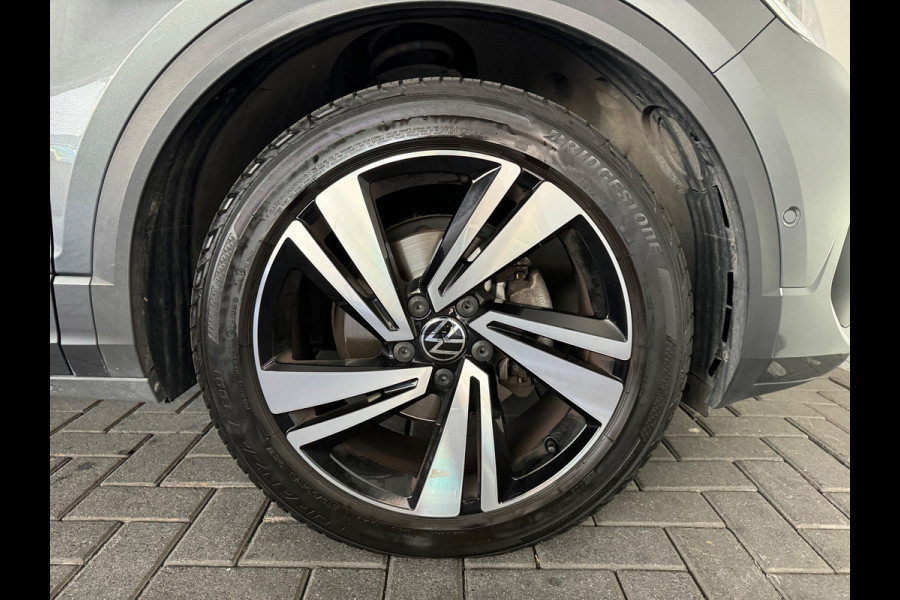 Volkswagen T-Roc 1.5 TSI Life Keyless|Front Assist|Camera|Lane Assist|ACC|Carplay