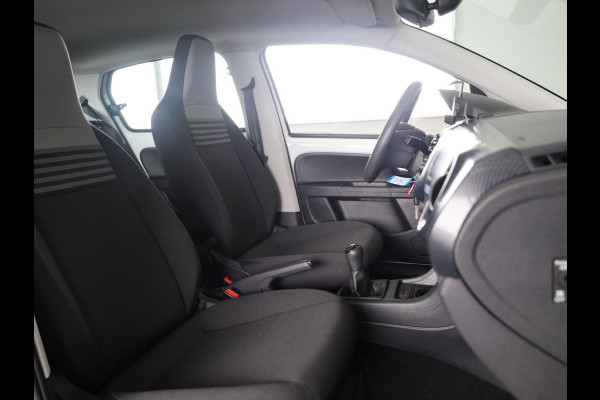 Volkswagen up! 1.0 65 pk | Navigatie via App | Parkeersensoren achter | Cruise control | Achteruitrijcamera | Airco |