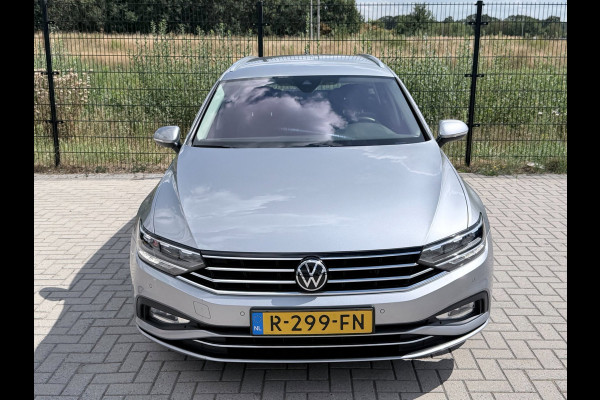 Volkswagen Passat Variant 1.5 TSI Business | Carplay | PDC | Camera |